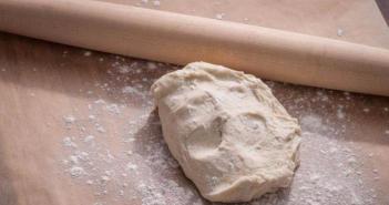 Пирог с грибами: рецепты с фото Пирог с грибами сыром и зеленью