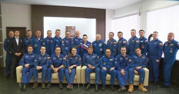 “As healthy as an astronaut!”  What does it mean?  Selection criteria for cosmonauts and space tourists.  Help Requirements for cosmonaut candidates