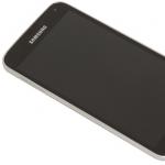 O telefone Samsung Galaxy S5 é um carro-chefe à prova d'água